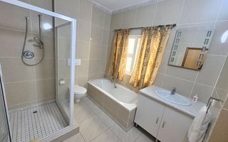 3 Bedroom Apartment/Penthouse To Rent in Swakopmund Central,...