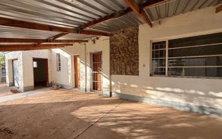 14 Bedroom House For Sale in Outjo