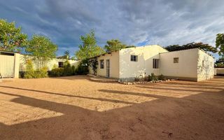 14 Bedroom House For Sale in Outjo