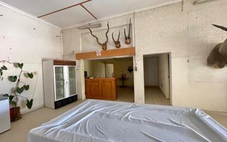 14 Bedroom House For Sale in Outjo