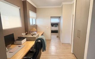 3 Bedroom House To Rent in Long Beach