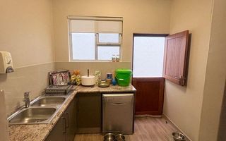 3 Bedroom House To Rent in Long Beach