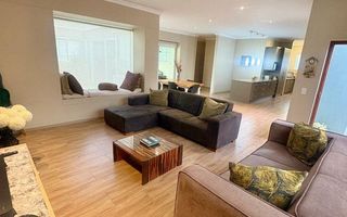 3 Bedroom House To Rent in Long Beach