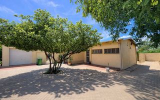 3 Bedroom House For Sale in Windhoek North