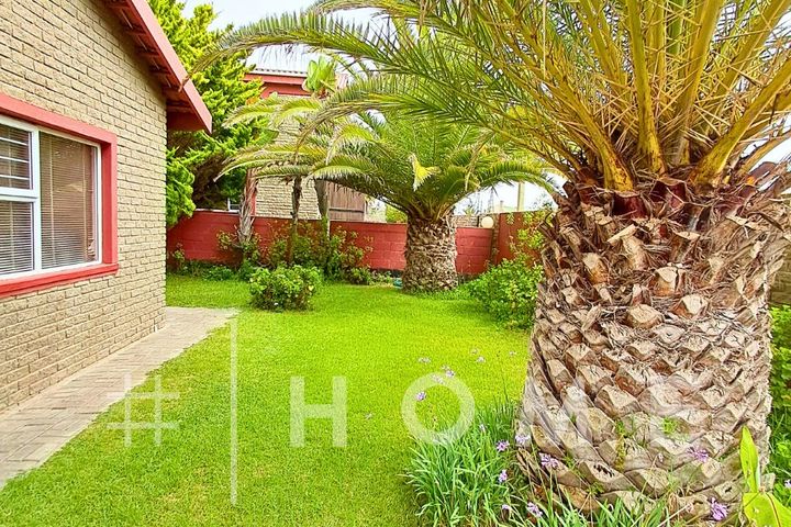 24 Bedroom Cluster/Complex For Sale in Ocean View