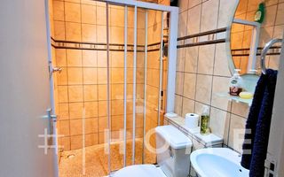 3 Bedroom Apartment/Penthouse For Sale in Long Beach