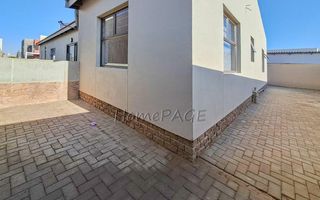 3 Bedroom House For Sale in Meersig