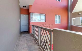 2 Bedroom Apartment/Penthouse For Sale in Long Beach