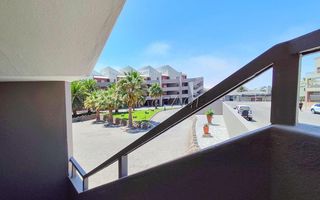 2 Bedroom Apartment/Penthouse For Sale in Long Beach