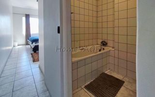 2 Bedroom Apartment/Penthouse For Sale in Long Beach