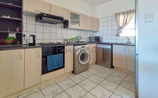 2 Bedroom Apartment/Penthouse For Sale in Long Beach