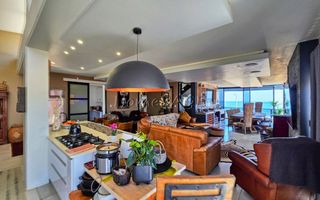 5 Bedroom House For Sale in Afrodite Beach