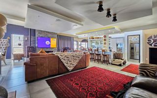 5 Bedroom House For Sale in Afrodite Beach