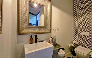 5 Bedroom House For Sale in Afrodite Beach