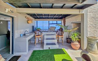 5 Bedroom House For Sale in Afrodite Beach