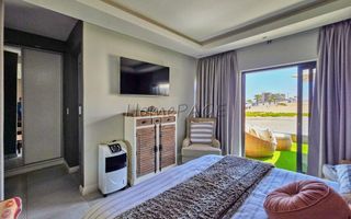 5 Bedroom House For Sale in Afrodite Beach