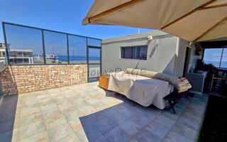 5 Bedroom House For Sale in Afrodite Beach