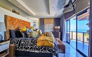 5 Bedroom House For Sale in Afrodite Beach