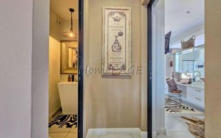 5 Bedroom House For Sale in Afrodite Beach