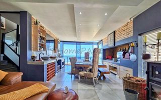 5 Bedroom House For Sale in Afrodite Beach