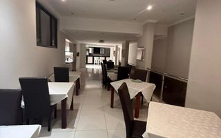 10 Bedroom House For Sale in Hochlandpark