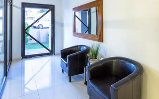 10 Bedroom House For Sale in Hochlandpark