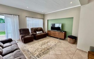 4 Bedroom House For Sale in Windhoek South