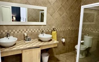 4 Bedroom House For Sale in Windhoek South