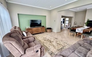 4 Bedroom House For Sale in Windhoek South