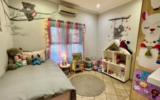 4 Bedroom House For Sale in Windhoek South