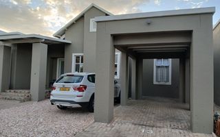 3 Bedroom House For Sale in Omeya Golf Estate