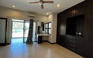 3 Bedroom Townhouse For Sale in Suiderhof, Windhoek