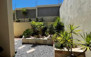 3 Bedroom Townhouse For Sale in Suiderhof, Windhoek