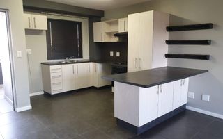 2 Bedroom Apartment/Penthouse For Sale in Suiderhof