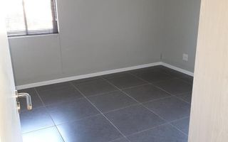 2 Bedroom Apartment/Penthouse For Sale in Suiderhof