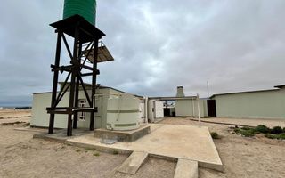 4 Bedroom House For Sale in Wlotzkas Baken