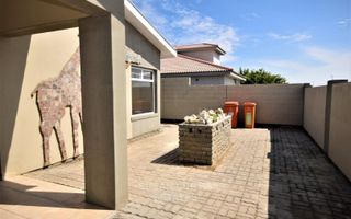 3 Bedroom House To Rent in Ocean View, Swakopmund