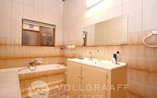 5 Bedroom House For Sale in Noord Duin, Henties Bay