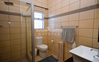 4 Bedroom House For Sale in Vogelstrand, Swakopmund