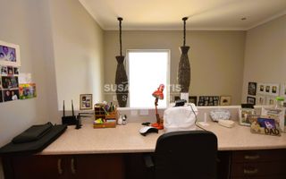 4 Bedroom House For Sale in Vogelstrand, Swakopmund