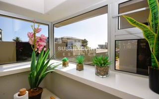 4 Bedroom House For Sale in Vogelstrand, Swakopmund