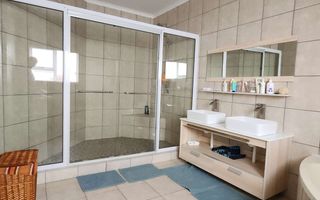 3 Bedroom House For Sale in Sunbay, Henties Bay