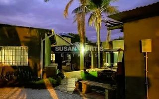 8 Bedroom House For Sale in Otjiwarongo