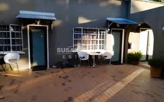 8 Bedroom House For Sale in Otjiwarongo