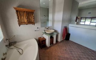 5 Bedroom House For Sale in Klein Windhoek, Windhoek