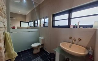 5 Bedroom House For Sale in Klein Windhoek, Windhoek