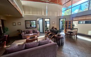 5 Bedroom House For Sale in Klein Windhoek, Windhoek