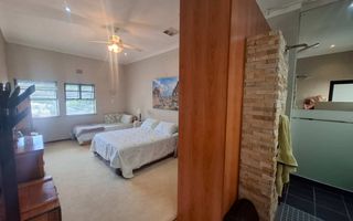 5 Bedroom House For Sale in Klein Windhoek, Windhoek