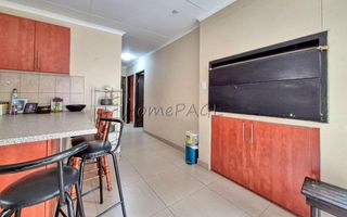 3 Bedroom Townhouse For Sale in Hermis
