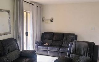 2 Bedroom Apartment / Penthouse For Sale in Khomasdal , Wind...